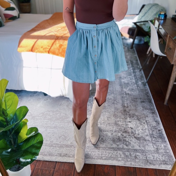 Rylee + Cru Dresses & Skirts - Blue Denim-look Button Skirt